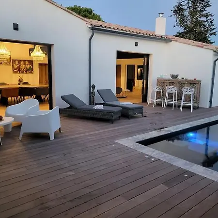 Luxueuse Sauna Jacuzzi Proche De La Hotel *