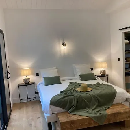 Luxueuse Sauna Jacuzzi Proche De La * Sainte-Marie-de-Re