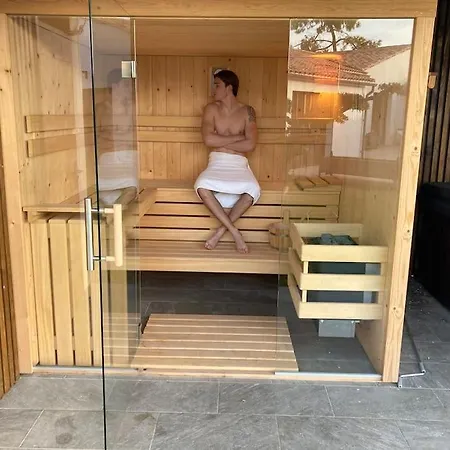Luxueuse Sauna Jacuzzi Proche De La Hotel Sainte-Marie-de-Re